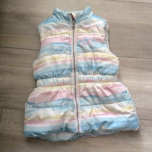 Calvin Klein 2T vest ✨
